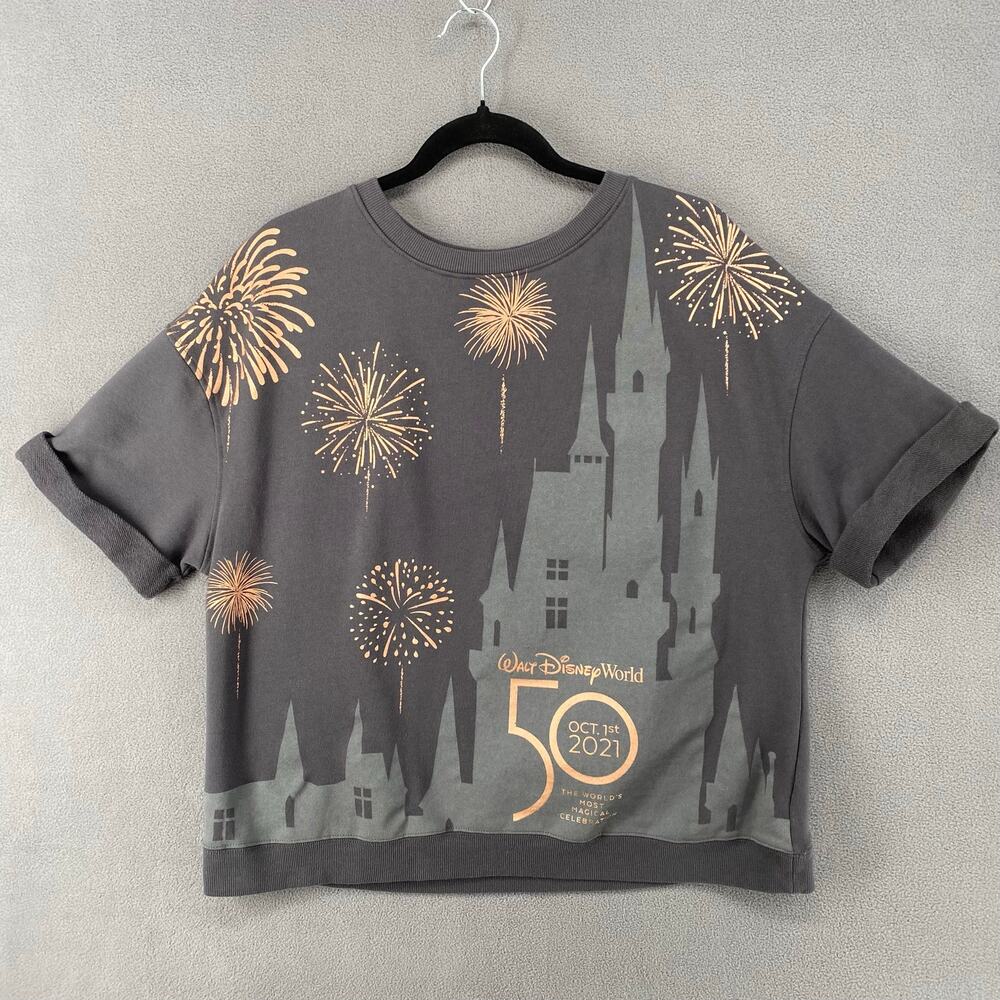 Walt Disney World WDW 50 Castle‎ Firework Loose Fit Short Sleeve Top XL Grey